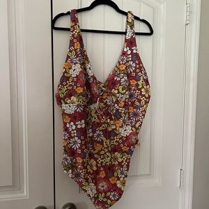AdoreMe Plus Size 4X One Piece Swimsuit Floral